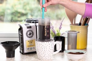 Charleston Coffee Roasters - How to Use the AeroPress - Stirring the Coffee
